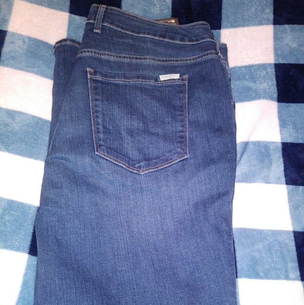 Eddie Bauer Woman's Jeans